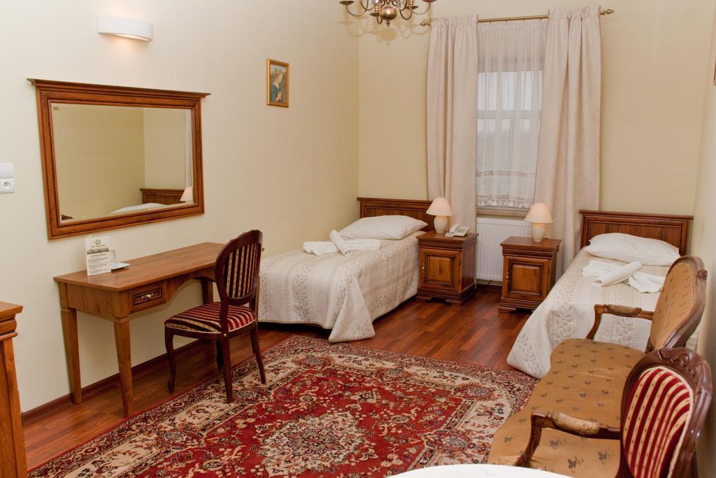 Hotel Napoleon Wroblew  Chambre photo