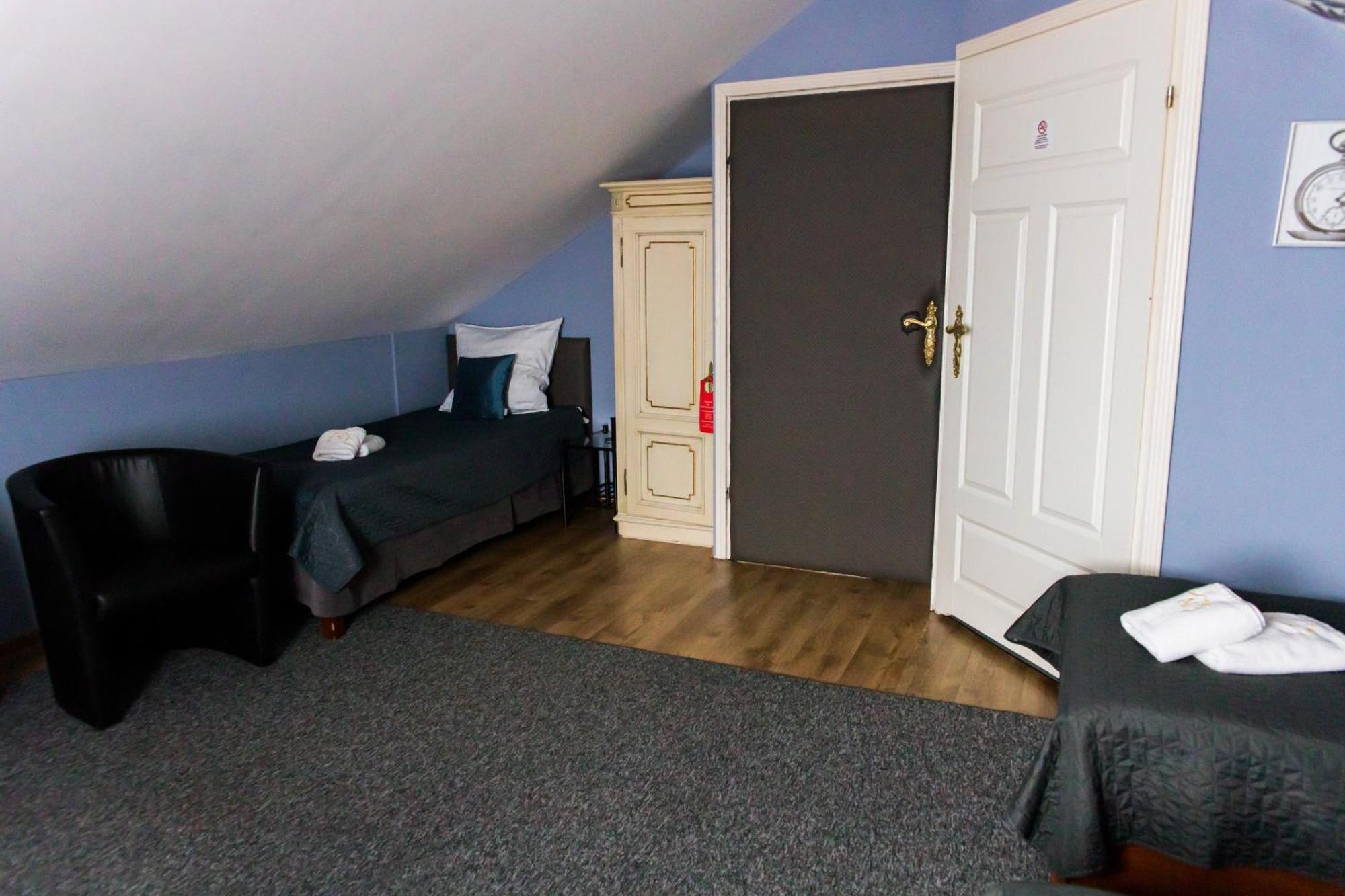 Hotel Napoleon Wroblew  Extérieur photo