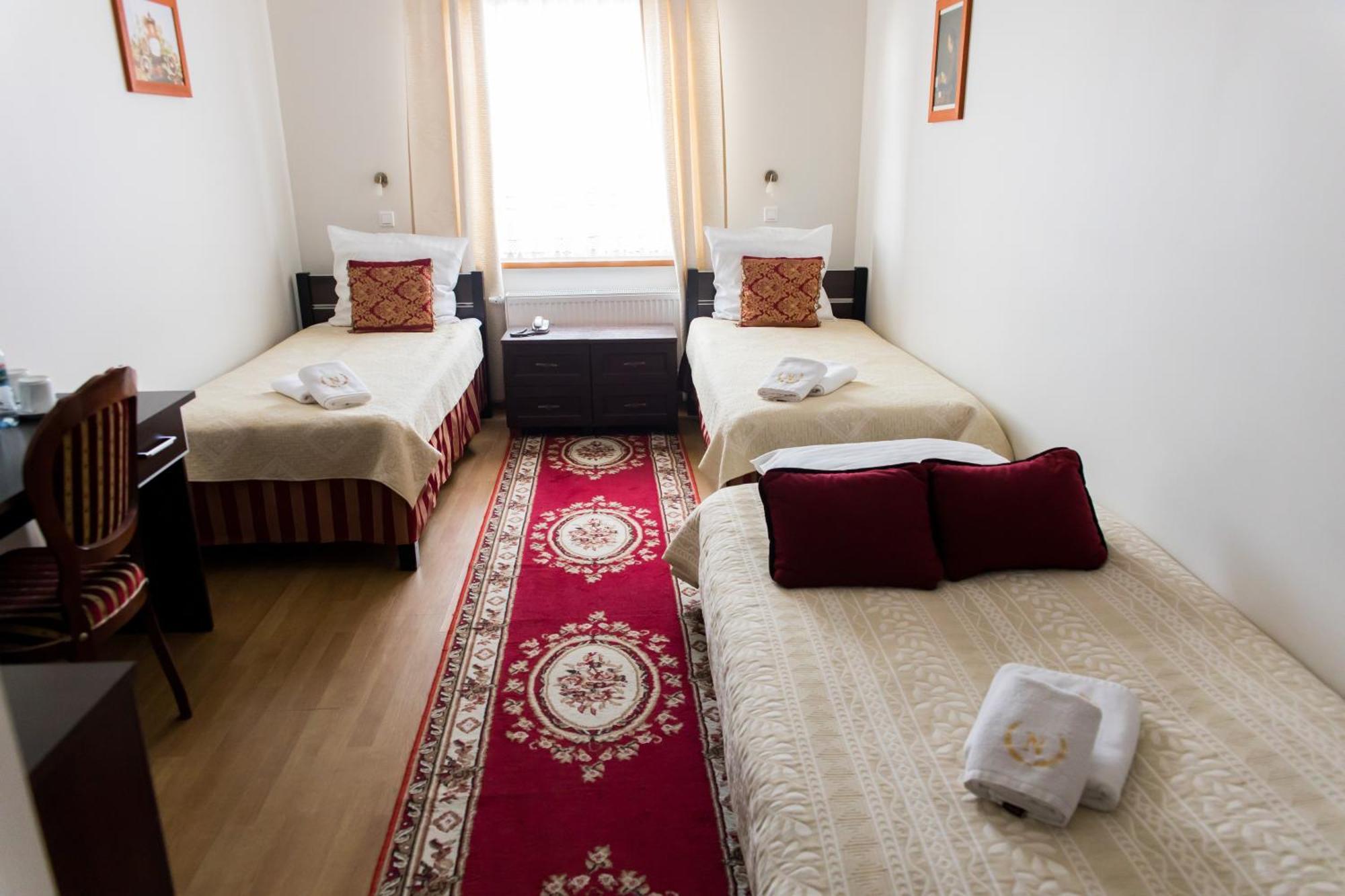 Hotel Napoleon Wroblew  Extérieur photo