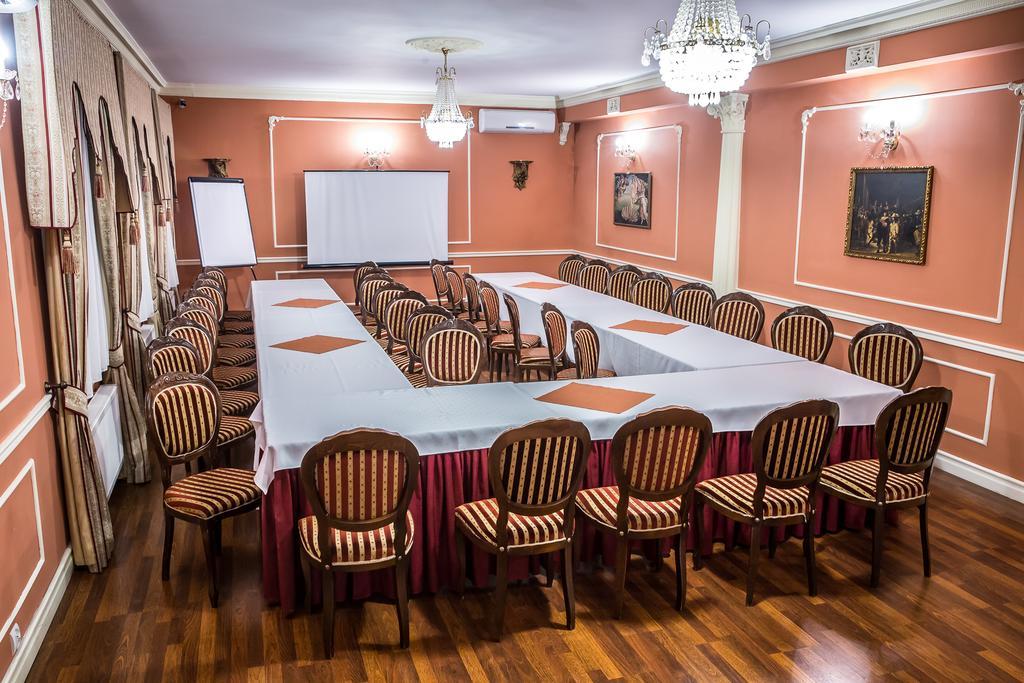 Hotel Napoleon Wroblew  Extérieur photo