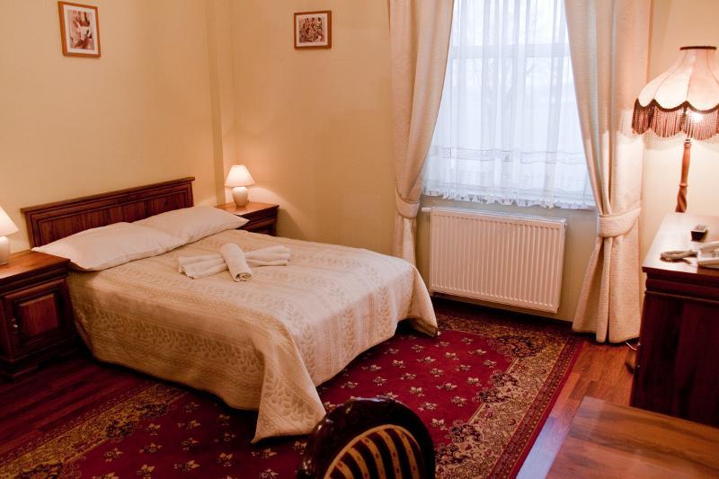 Hotel Napoleon Wroblew  Extérieur photo